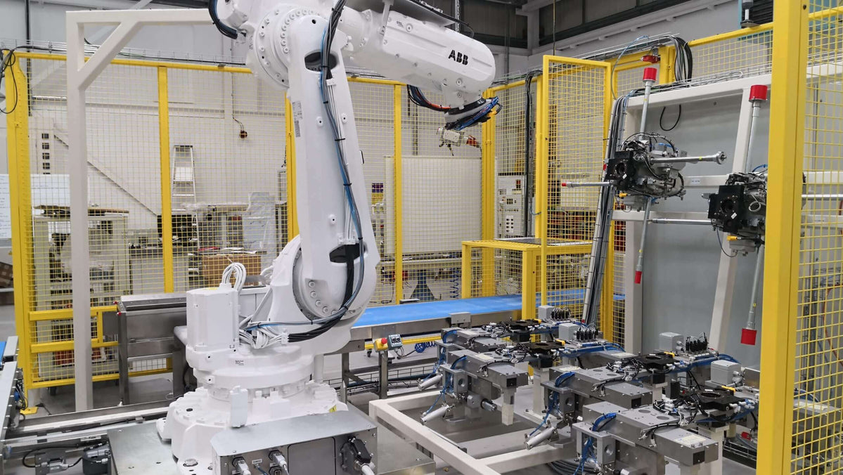 What Is a Robotic System? Key Types, Components & Industrial Applications