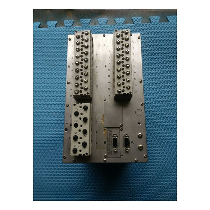 Siemens 7SJ6225-5EB20-1FB1 PLC Controller Module