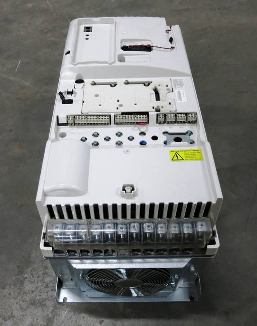 A B B Supersale AC Drives ACS550-PC-088A-2 100% Original