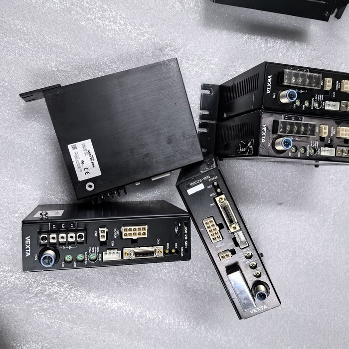 1PC Vexta ASD12B-SDN Used