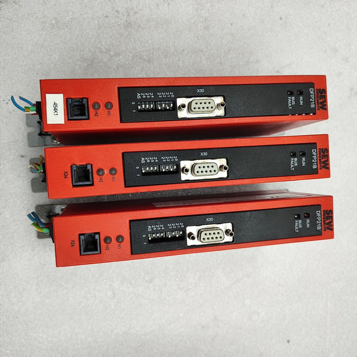 SEW DFP21B/UOH11B Communication Module DFP21B UOH11B Brand Used #HL