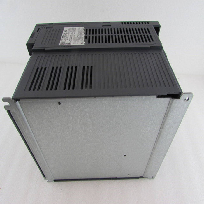 Original Phase Inverter FR-F840-1.5K New