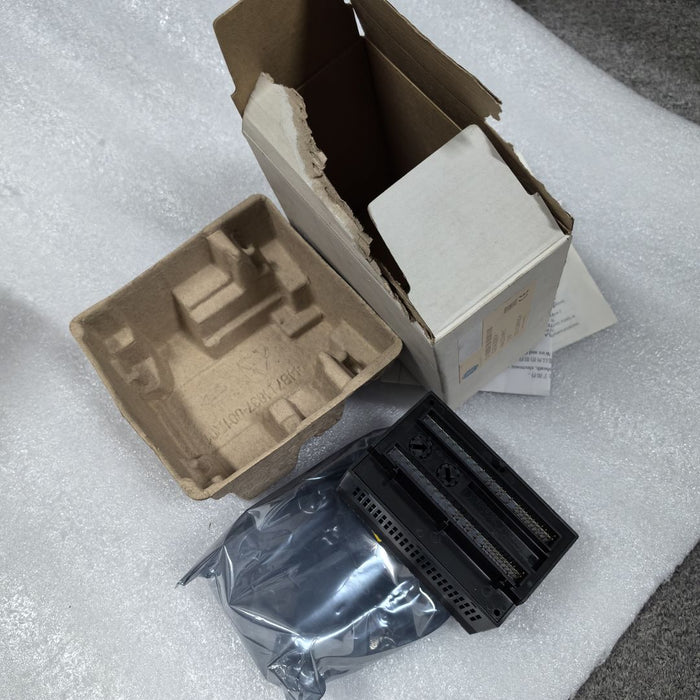 IC200ALG320J Analog Output Module 12 Bit Brand New