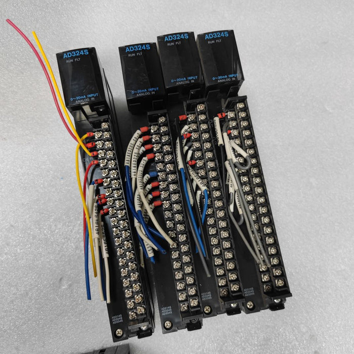 1PC TOSHIBA TAD324S-S Used