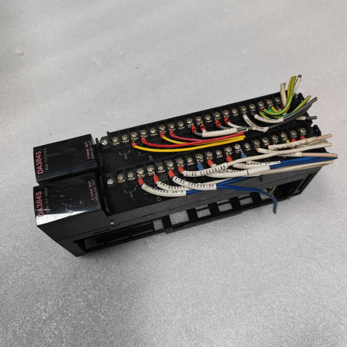 1PC TOSHIBA TDA384S-S Used