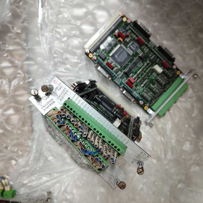 Delta Tau Umac ACC-24E2S 4Axis Encoder Stepper Controller Board