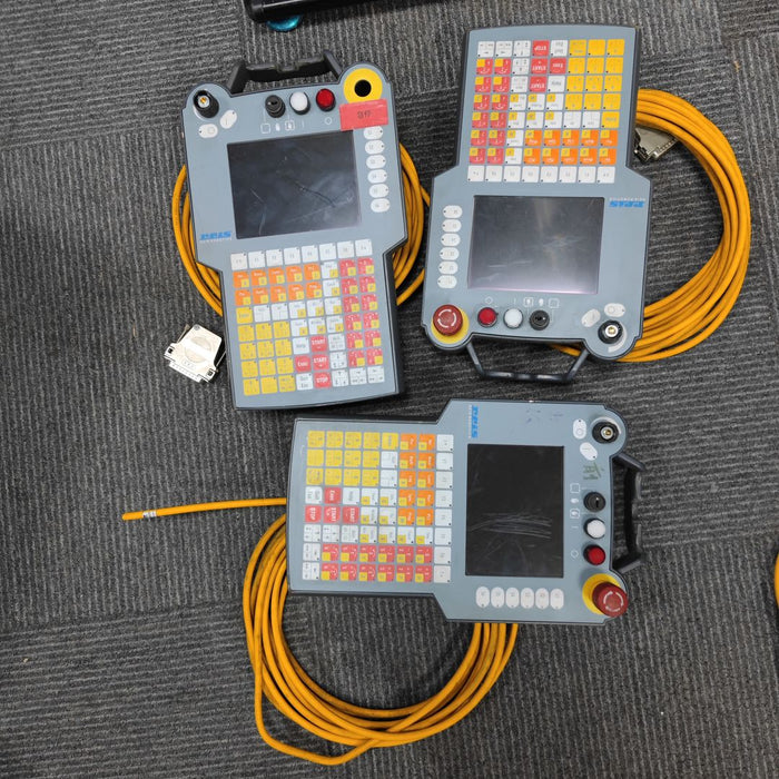 *REFURBISHED* Reis Robotics PHG10-2  Handheld Controller Robots#102E74PR6