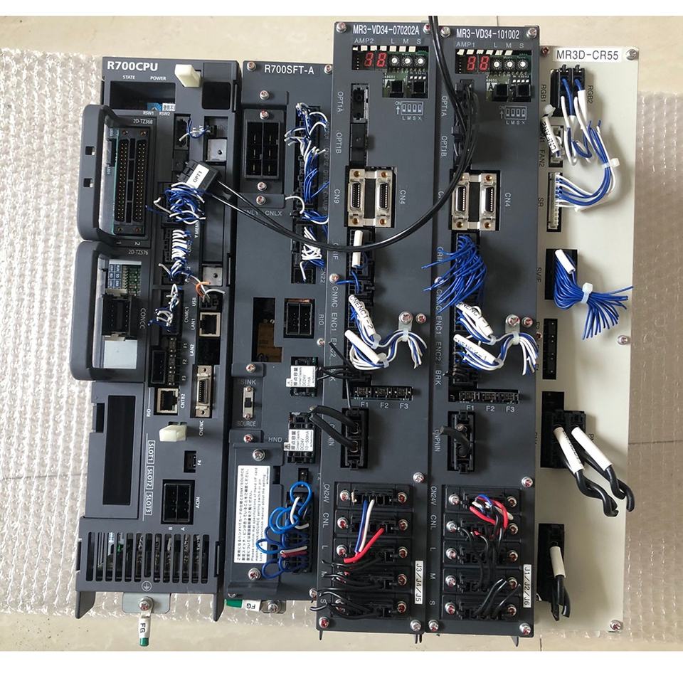 Hitachi R700 Cpu R700CPU Servo Drive Amplifier Mitsubishi | inRobots.shop