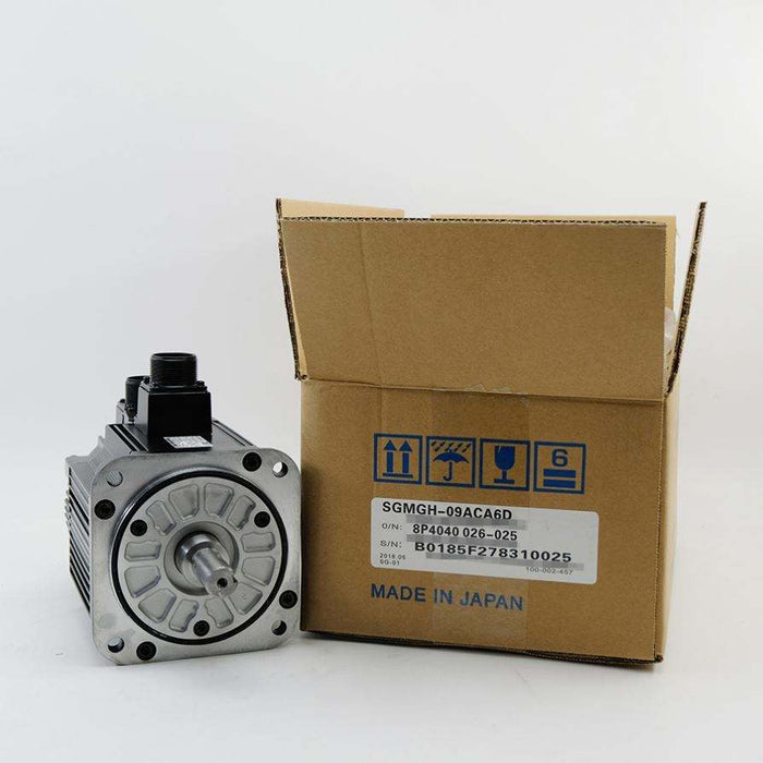 Yaskawa Servopack Sgdmadav SigmaSeries ServoYaskawa Servo Motor Yaskawa Driver SGM7J-04AFC6S+SGD7S-2R8A00B 100% Original