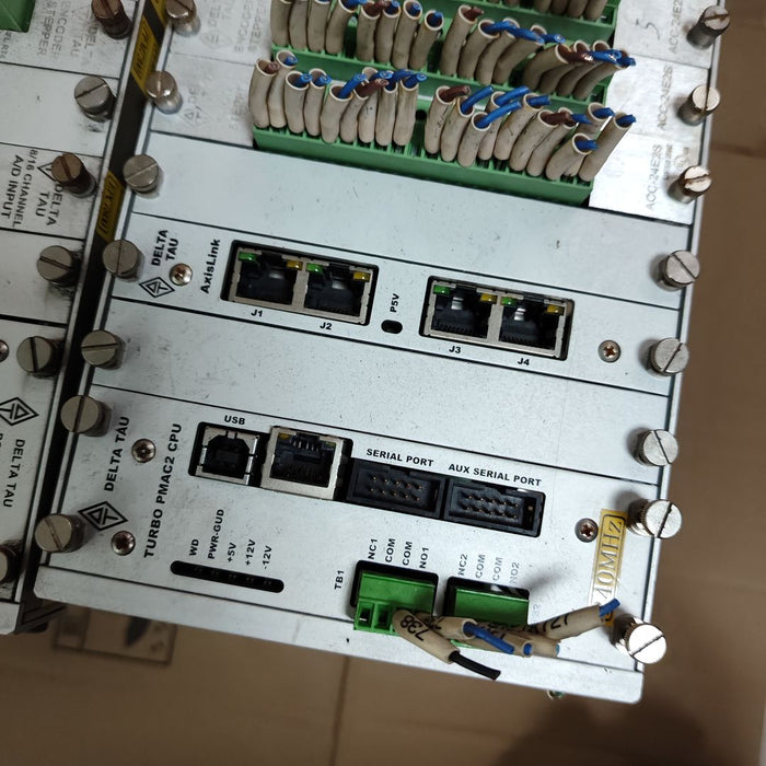 DELTA TAU UMAC CONTROL, CPU, 4·2AXIS INTERFACE, ENCODER, A-D CONVERTER, AXISLINK