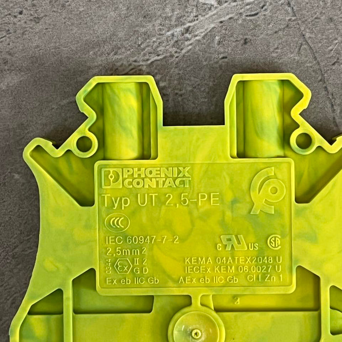 Phoenx Cnc Electronic Relay Module UT 2.5-PE 3044092 100% Original