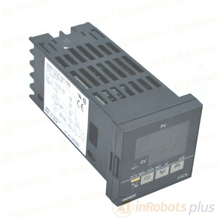Contrôleur de température OMRON E5CK-AA1-500 utilisé